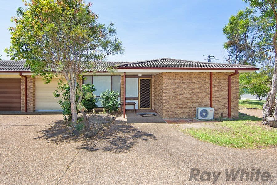 18 Nichols Avenue, Gorokan - Image 1