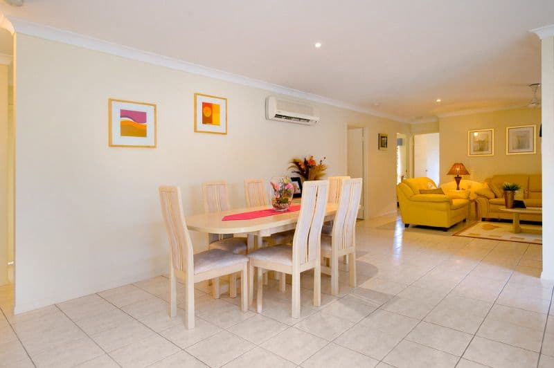 11 Brookside Avenue, NORMAN GARDENS QLD 4701, Norman Gardens - Thumbnail 5