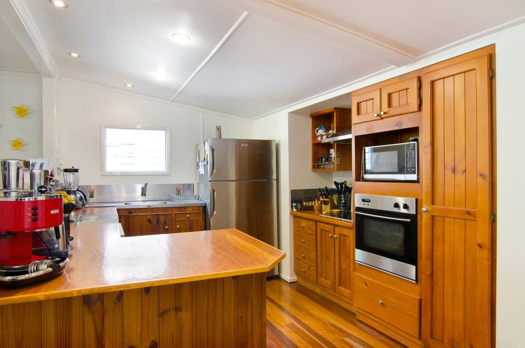 3 Michel Drive, CURRUMBIN WATERS QLD 4223, Currumbin Waters - Thumbnail 4