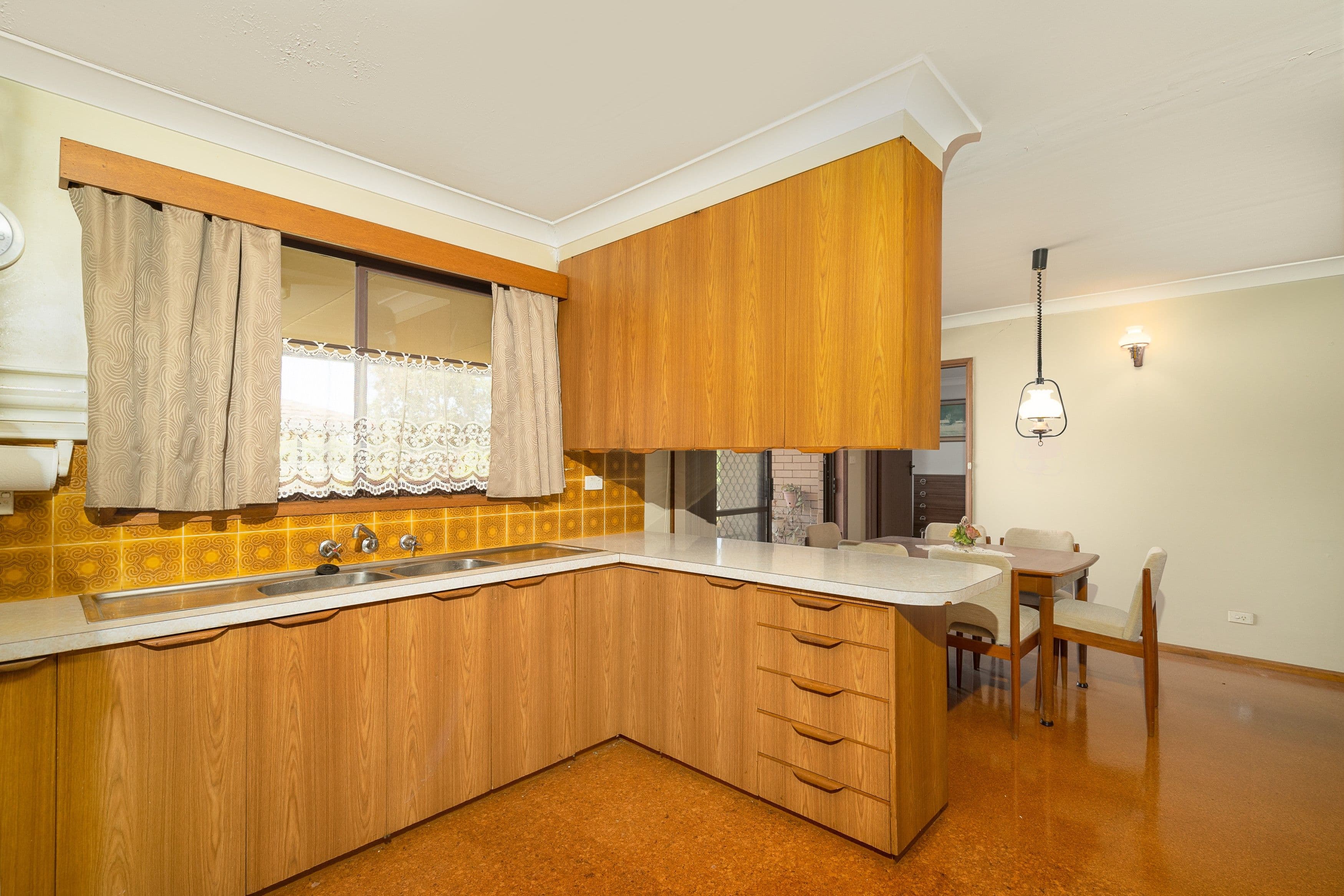 27 Coral Crescent, Dubbo NSW 2830, Dubbo - Thumbnail 5