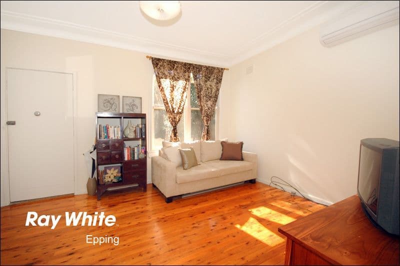 4 Fullarton Street, TELOPEA NSW 2117, Telopea - Thumbnail 4
