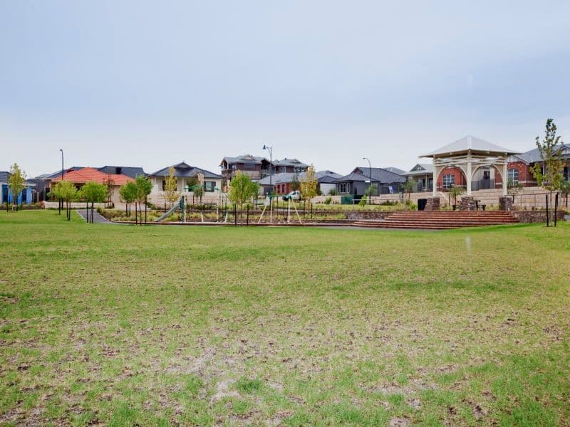 4 Delaney Road, AVELEY WA 6069, Aveley - Thumbnail 4