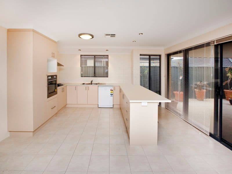 4 Delaney Road, AVELEY WA 6069, Aveley - Thumbnail 7