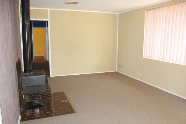 8 Silver Gimlet Street, Kambalda West WA 6442, Kambalda West - Thumbnail 3