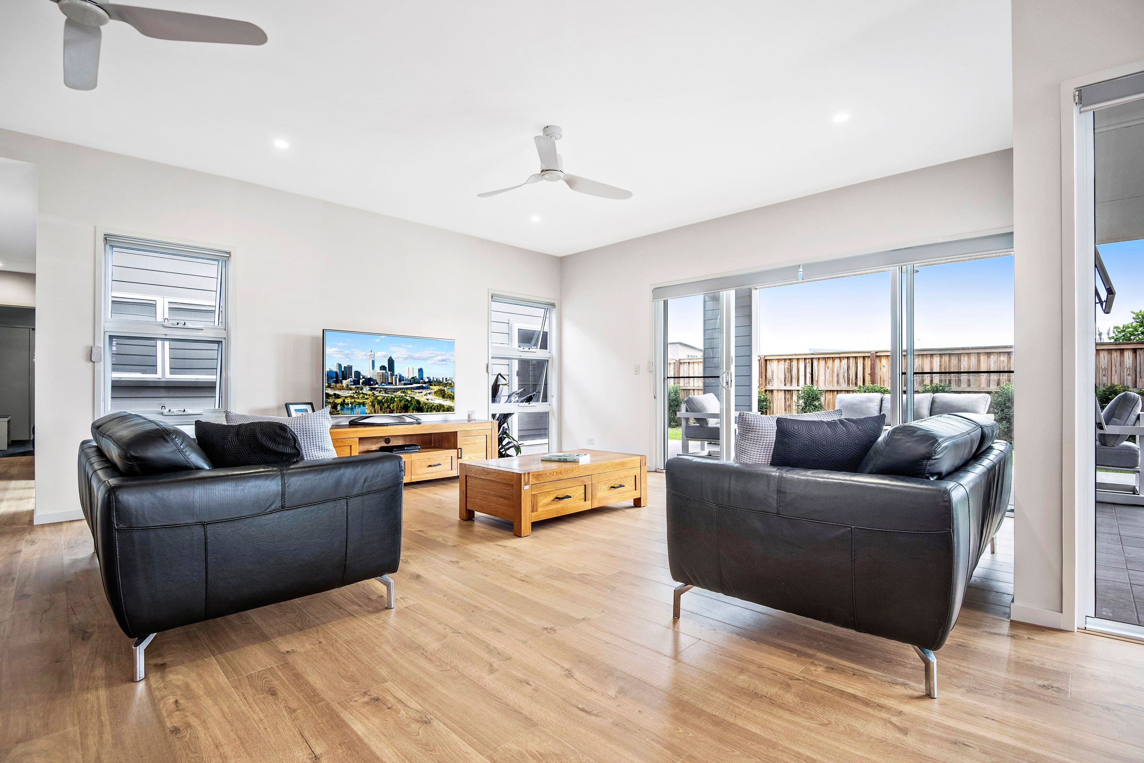 2 Suncatcher Lane, Casuarina - Thumbnail 4