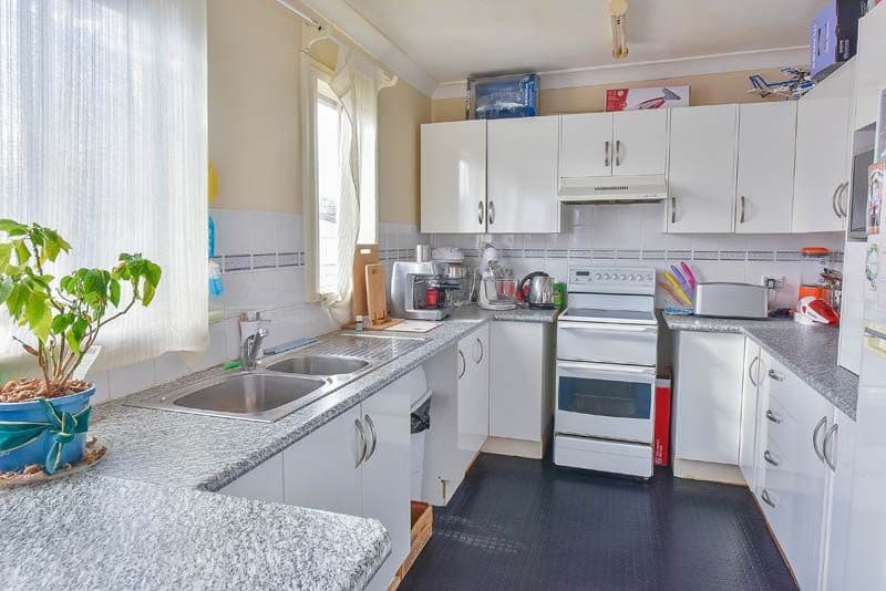 4 Kingsley Crescent, Blackett NSW 2770, Blackett - Thumbnail 2