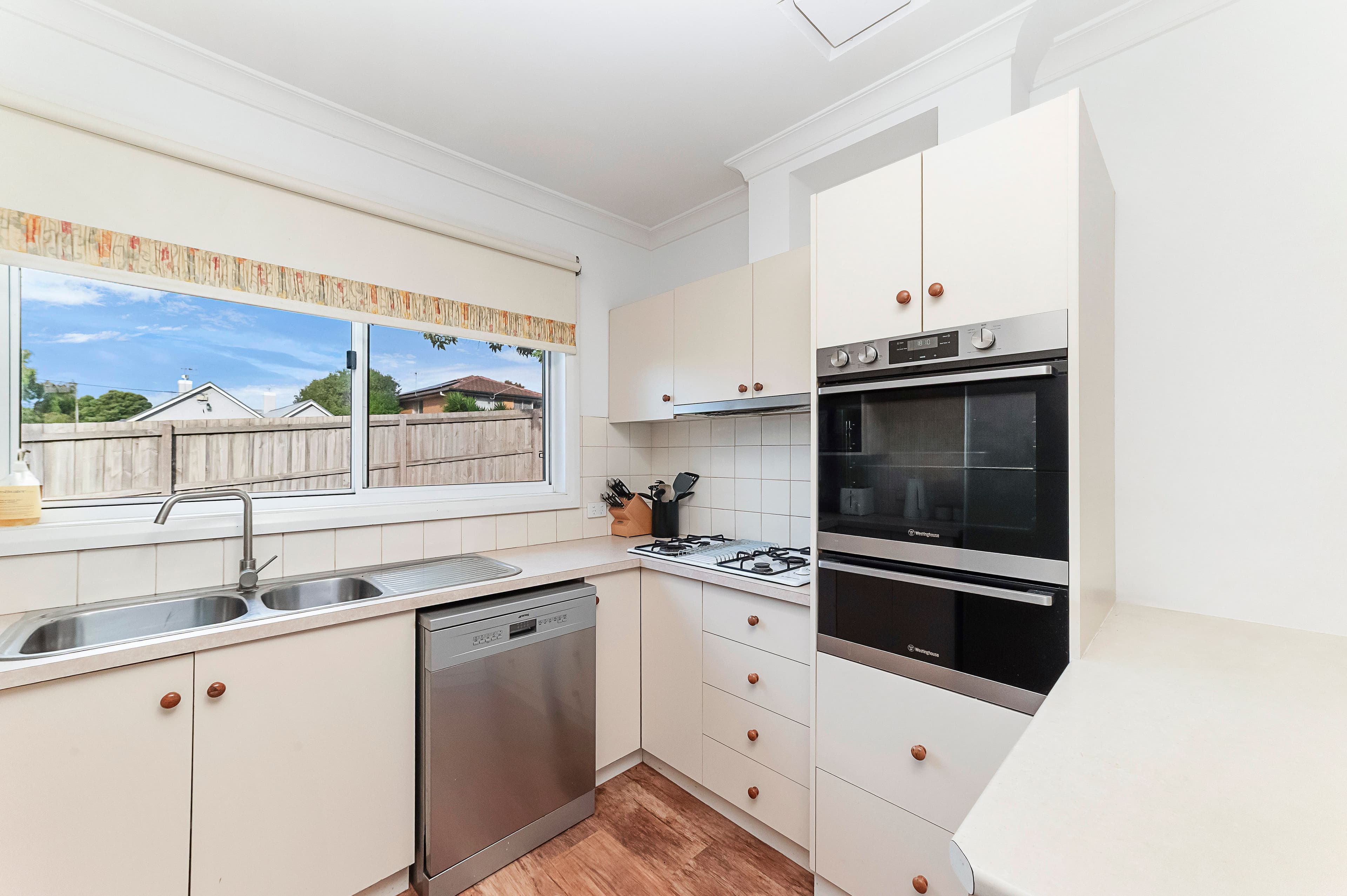 1 Ross Street, Warrnambool VIC 3280, Warrnambool - Thumbnail 2