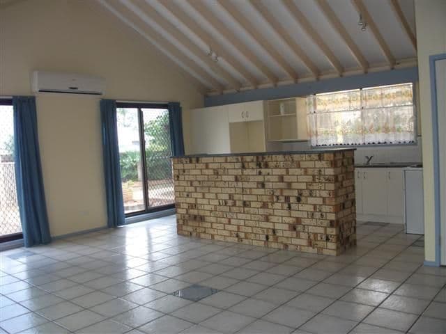 45 Langlo St (10 Narran ST), RIVERHILLS QLD 4074, Riverhills - Thumbnail 2