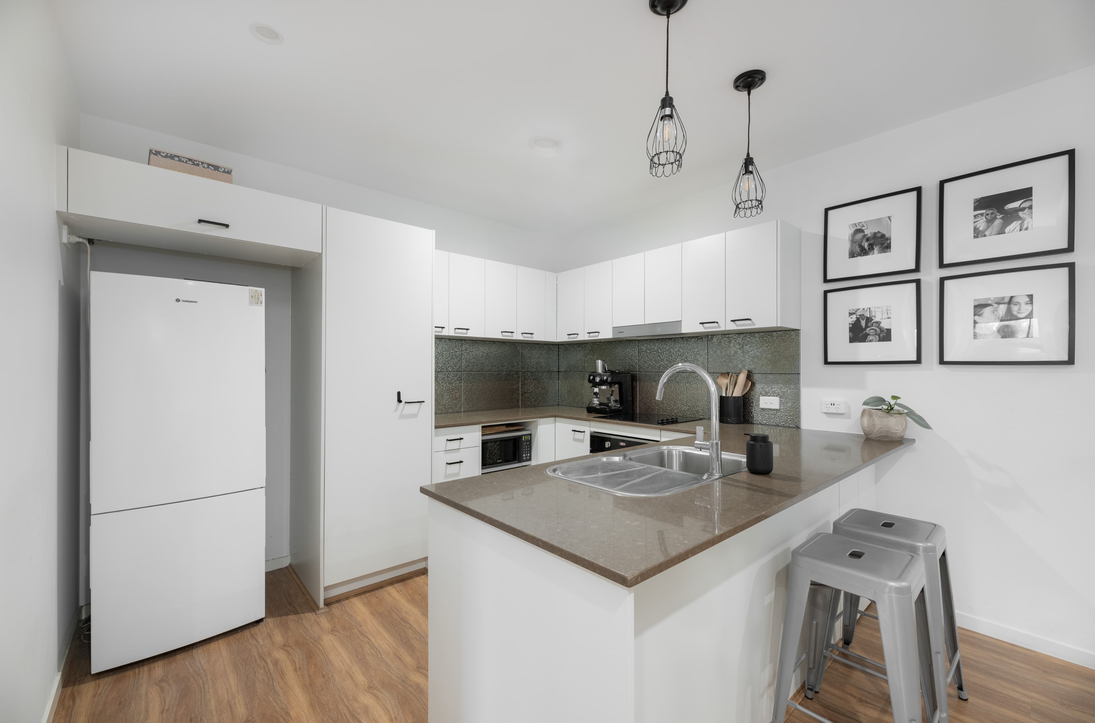 255 Tufnell Road, Banyo QLD 4014, Banyo - Thumbnail 2