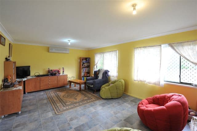 27 Graman Street, KINGSTHORPE QLD 4400, Kingsthorpe - Thumbnail 5