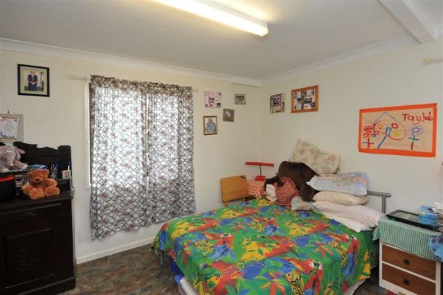 27 Graman Street, KINGSTHORPE QLD 4400, Kingsthorpe - Thumbnail 7