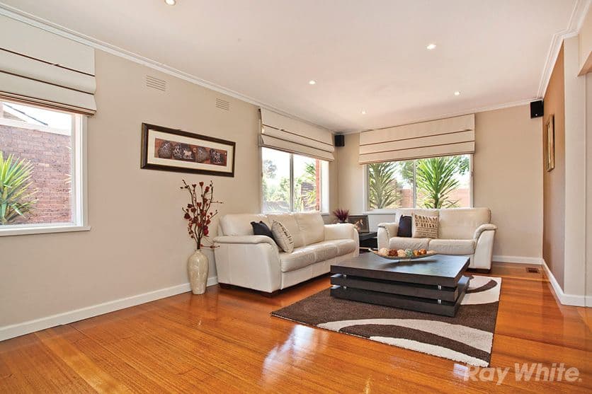 17 Meadowbrook Drive, WHEELERS HILL VIC 3150, Wheelers Hill - Thumbnail 2