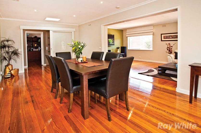 17 Meadowbrook Drive, WHEELERS HILL VIC 3150, Wheelers Hill - Thumbnail 4
