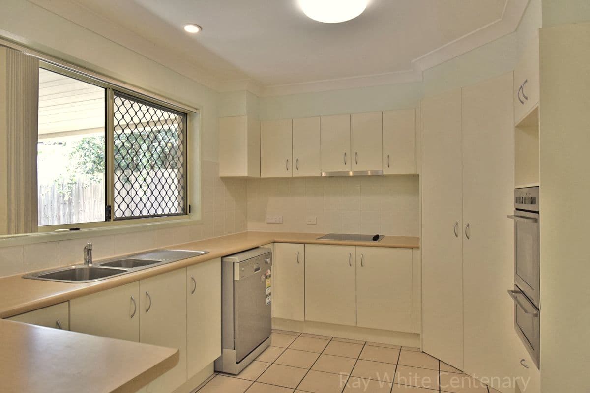 16 Simpson Way, Forest Lake QLD 4078, Forest Lake - Thumbnail 5