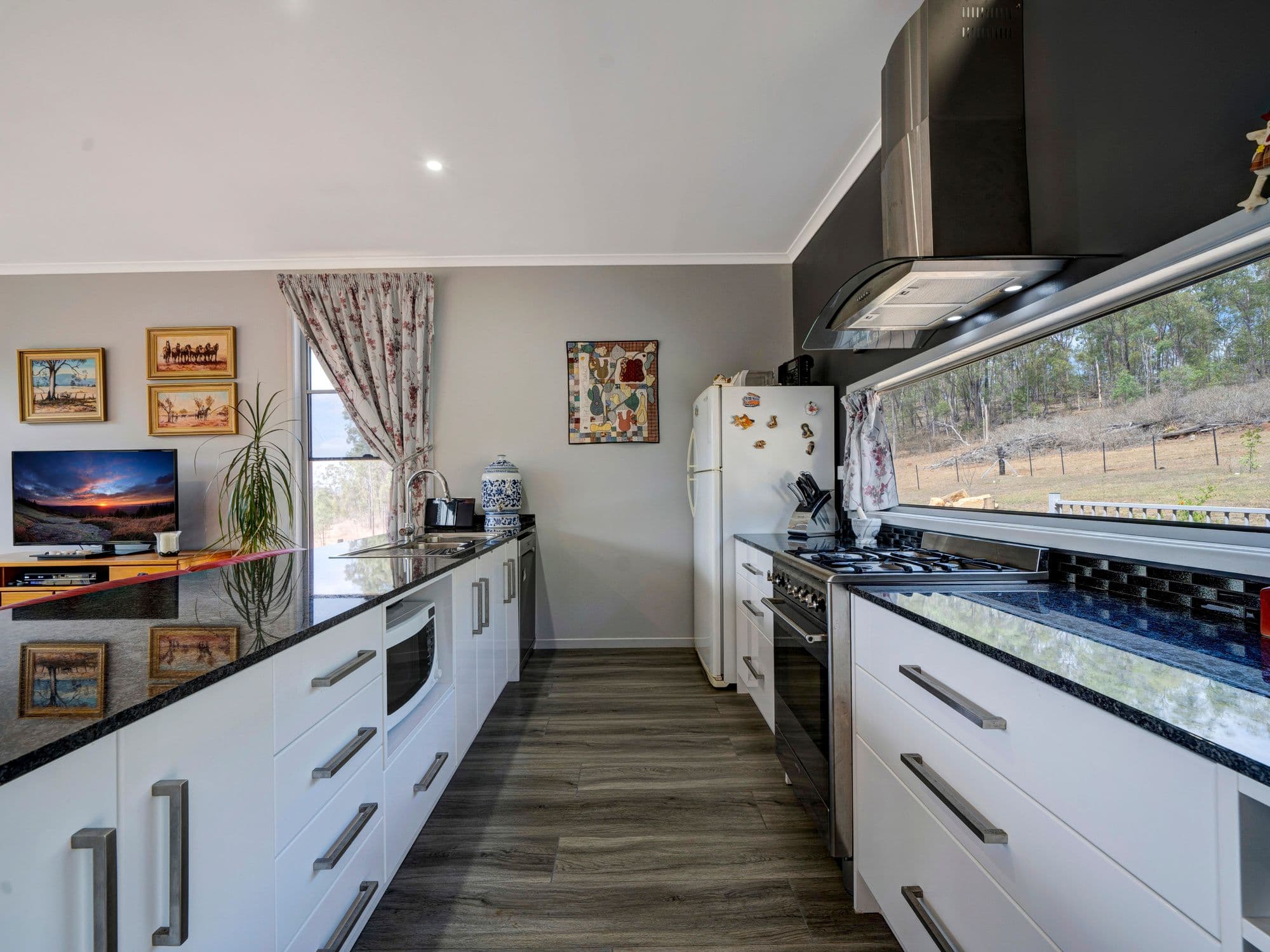 870 Esk Hampton Road, Redbank Creek QLD 4312, Redbank Creek - Thumbnail 2