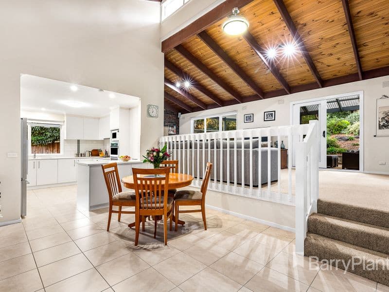 30 Marlow Place, Eltham, VIC 3095, Eltham - Thumbnail 2