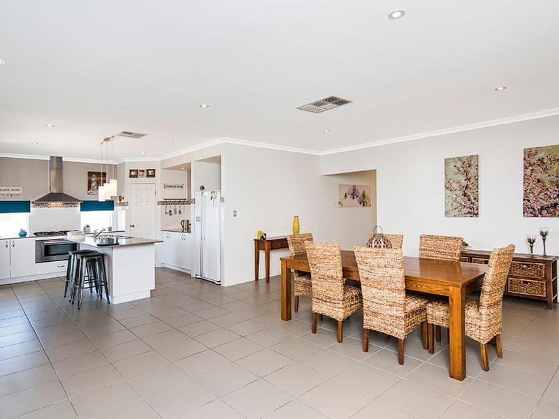 26 The Hawthorns, Baldivis WA 6171, Baldivis - Thumbnail 3
