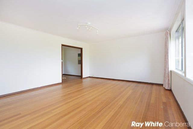 45 Buvelot Street, WESTON ACT 2611, Weston - Thumbnail 4