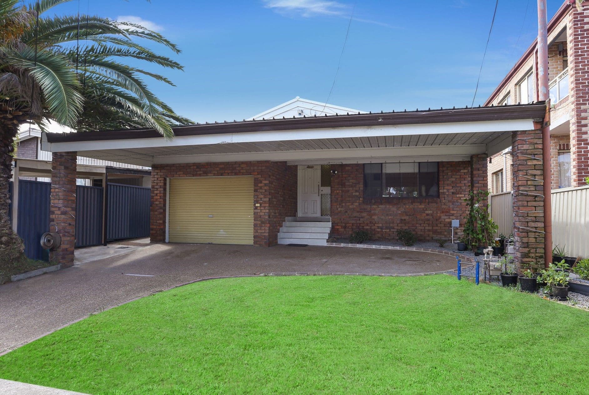 35 chestnut Road, Auburn NSW 2144, Auburn - Thumbnail 2