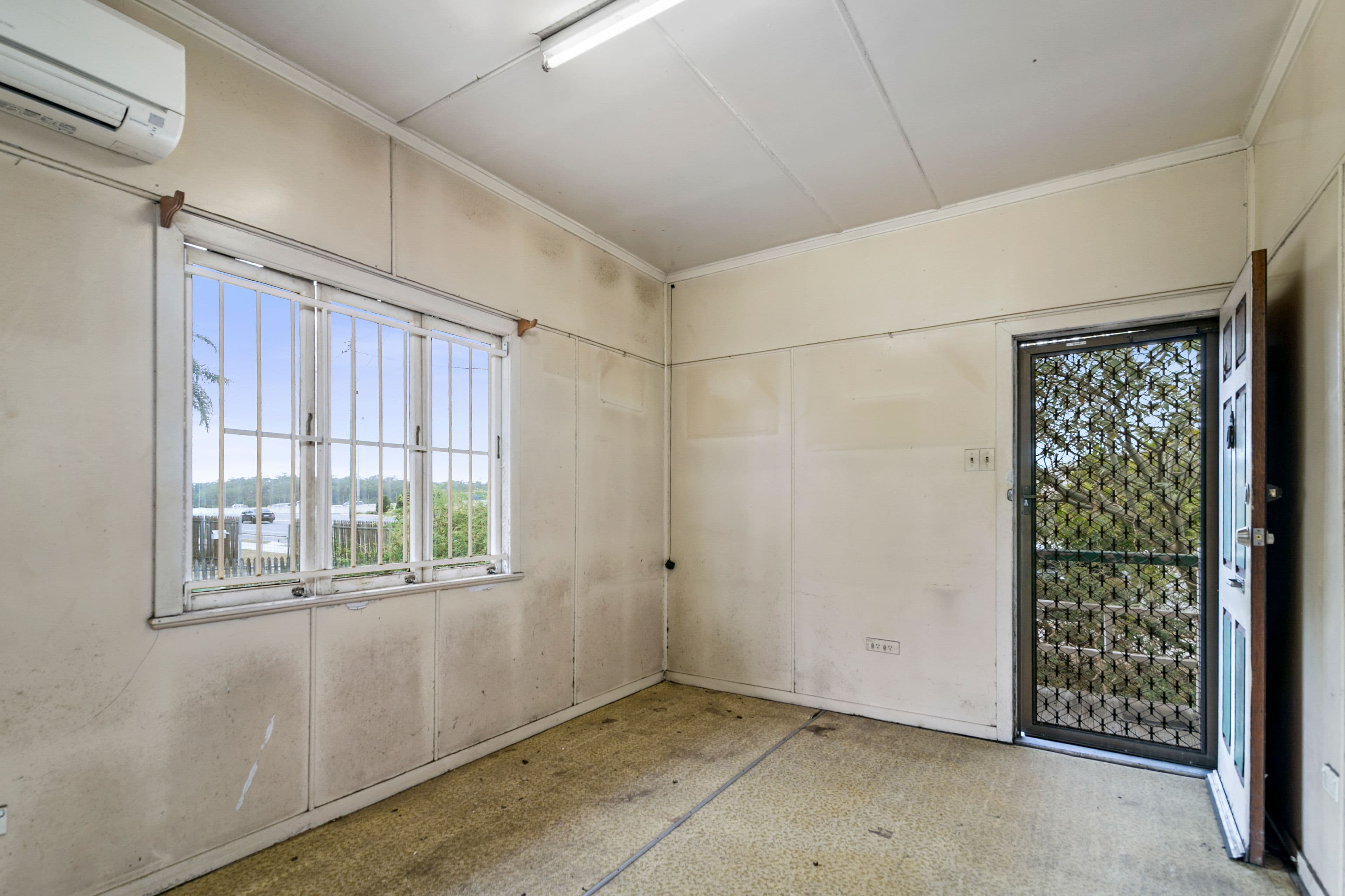 4 Francis Street, Redbank QLD 4301, Redbank - Thumbnail 3