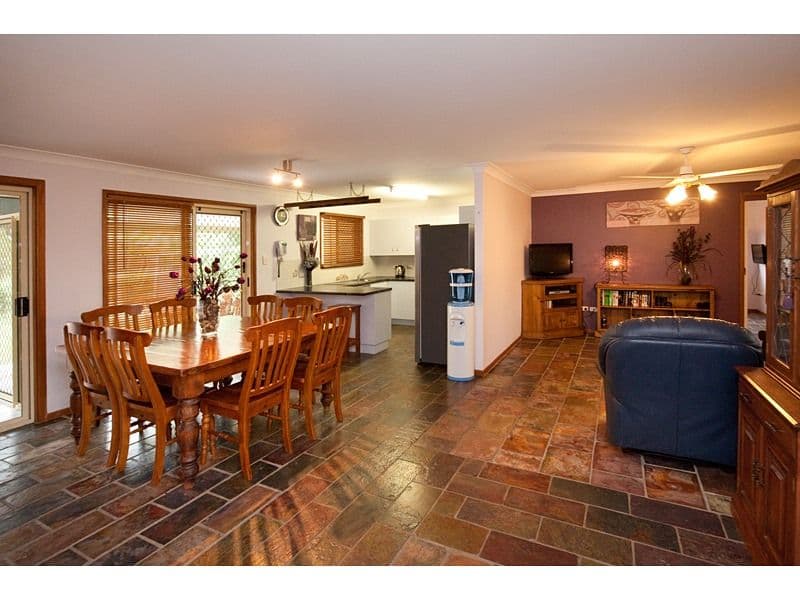 11 Kavanagh Crescent, KOONGAL QLD 4701, Koongal - Thumbnail 6