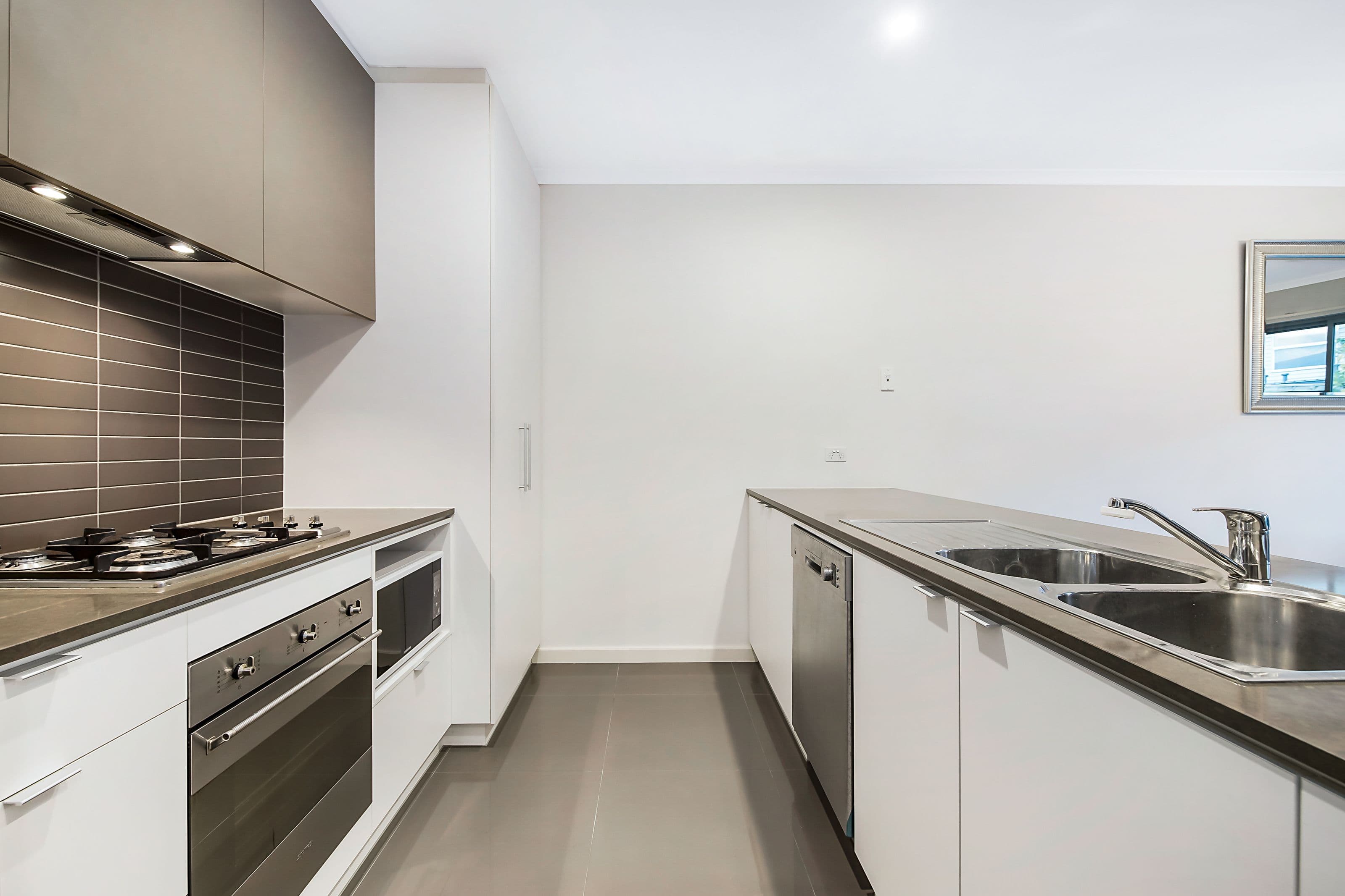 34 Brunton Crescent, Mulgrave VIC 3170, Mulgrave - Thumbnail 3