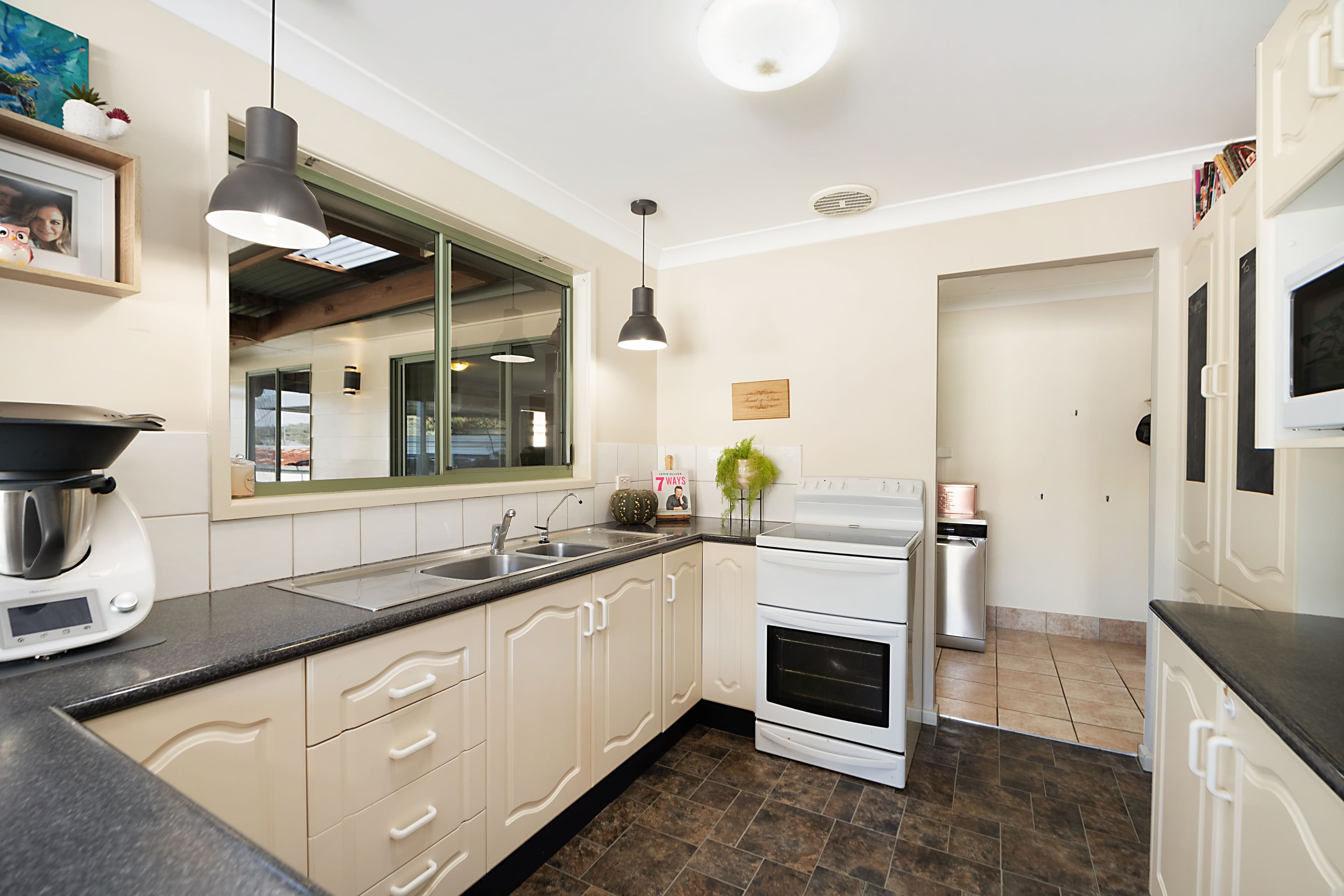 15 Victoria Street, Paterson NSW 2421, Paterson - Thumbnail 6