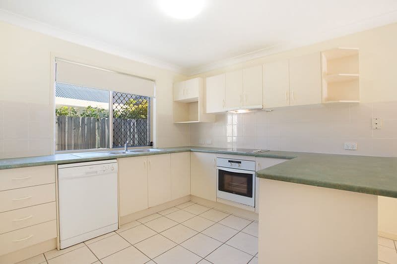 23 Heathcote Avenue, North Lakes QLD 4509, North Lakes - Thumbnail 6