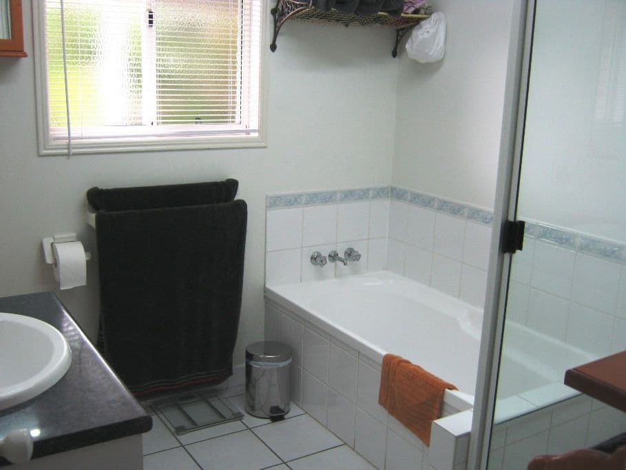 12 Norman Terrace, Bargara QLD 4670, Bargara - Thumbnail 3