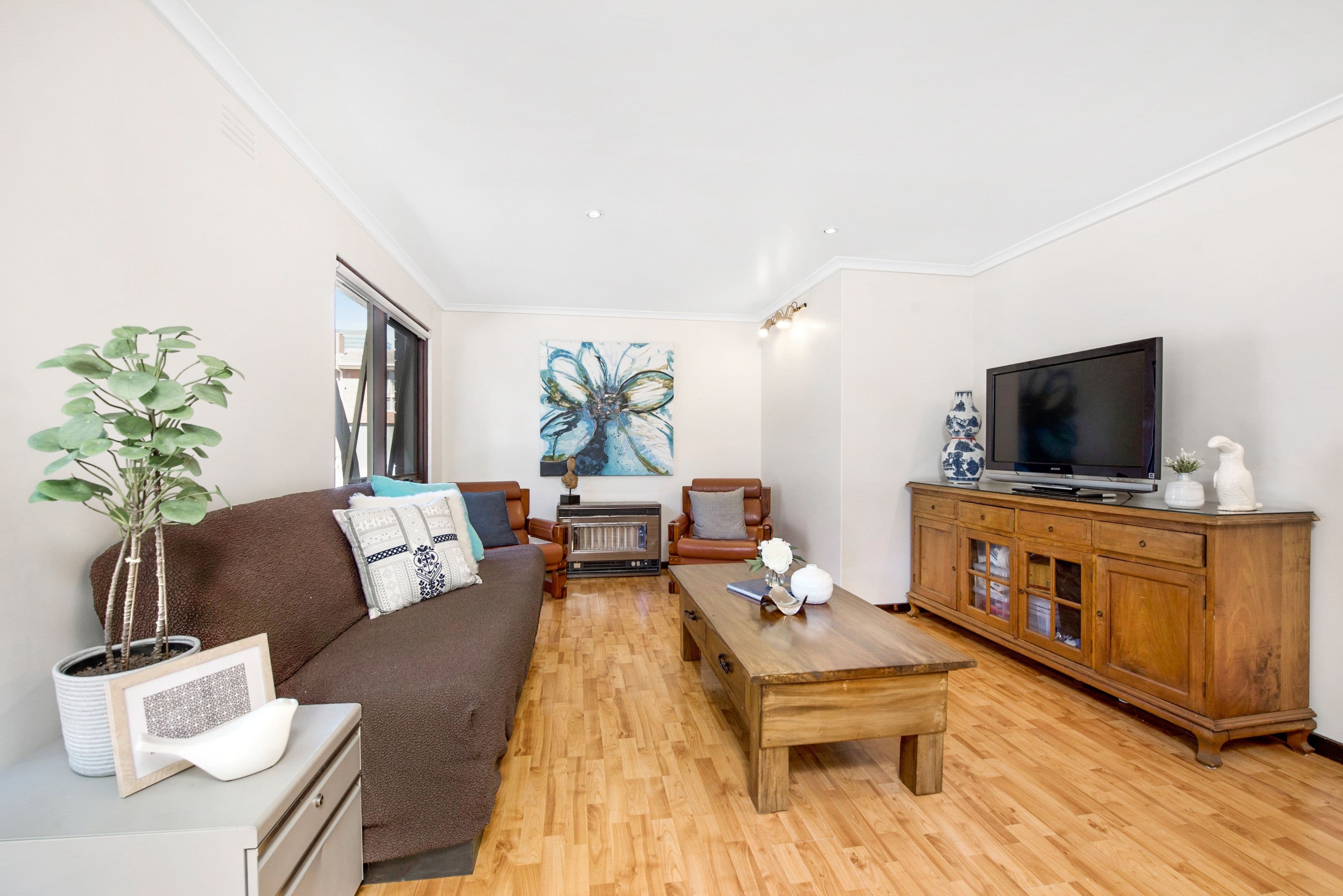 87 Severn Street, Box Hill North VIC 3129, Box Hill North - Thumbnail 2