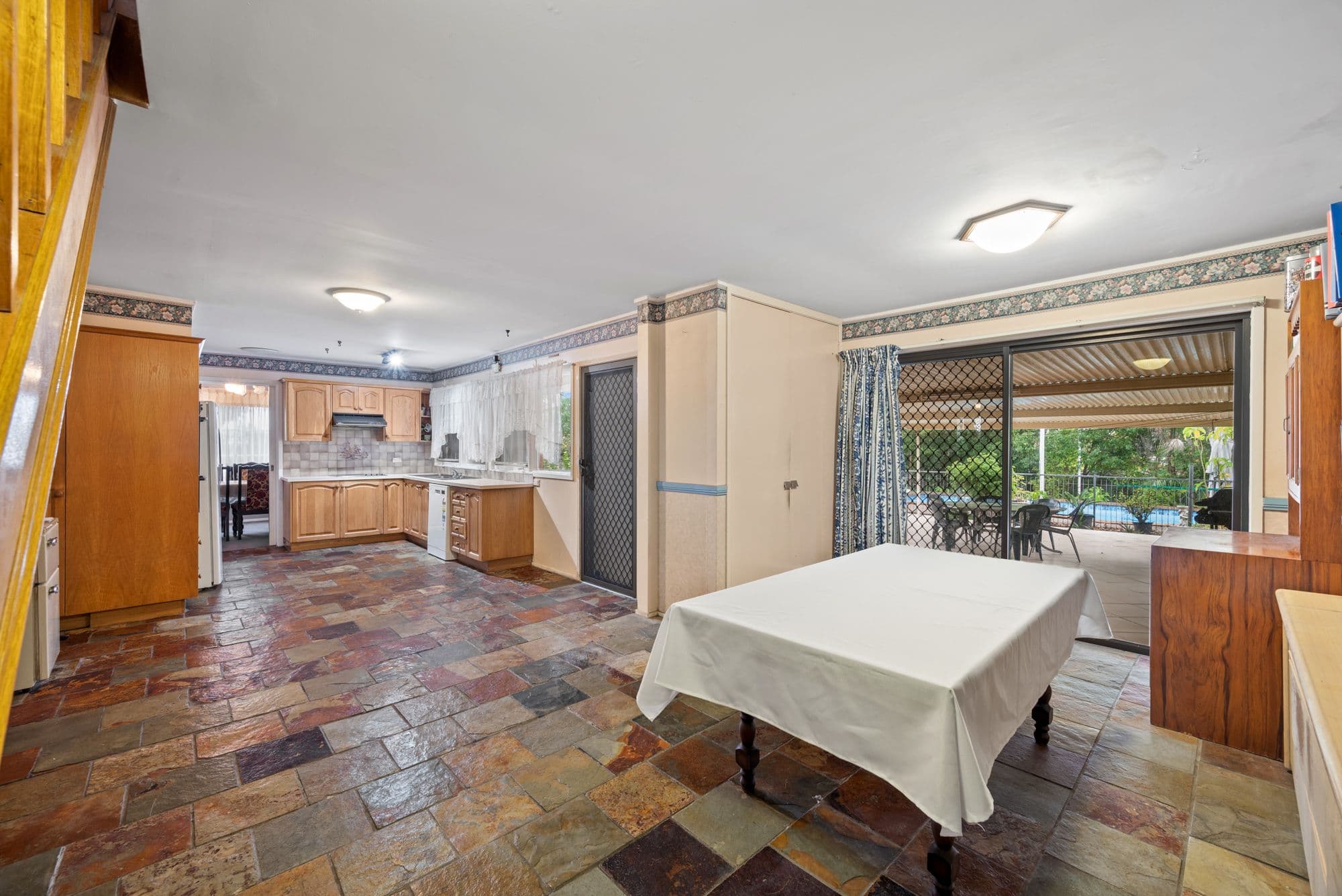 6 Gray Place, Bradbury NSW 2560, Bradbury - Thumbnail 4
