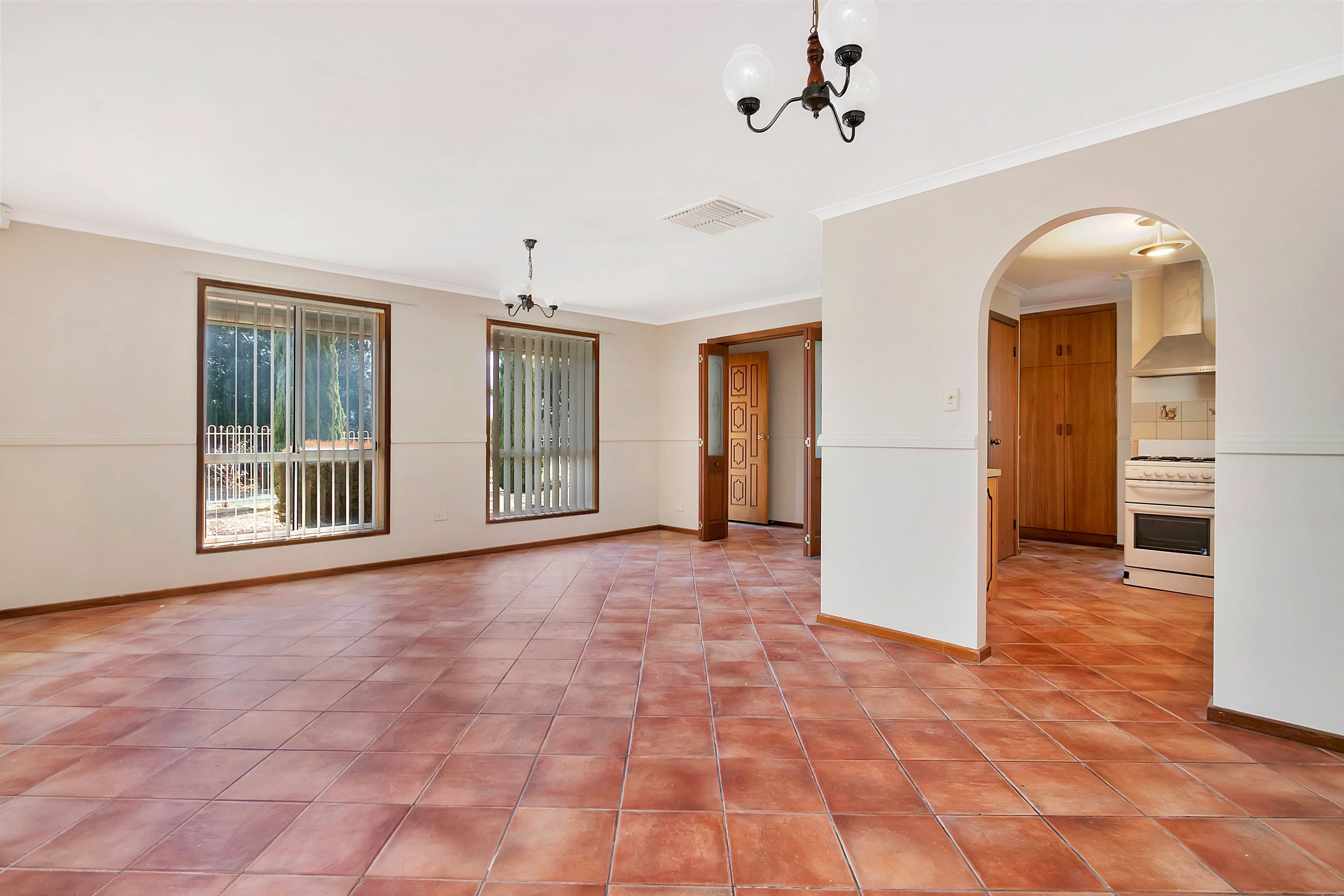 91 Washington Drive, Craigmore SA 5114, Craigmore - Thumbnail 5
