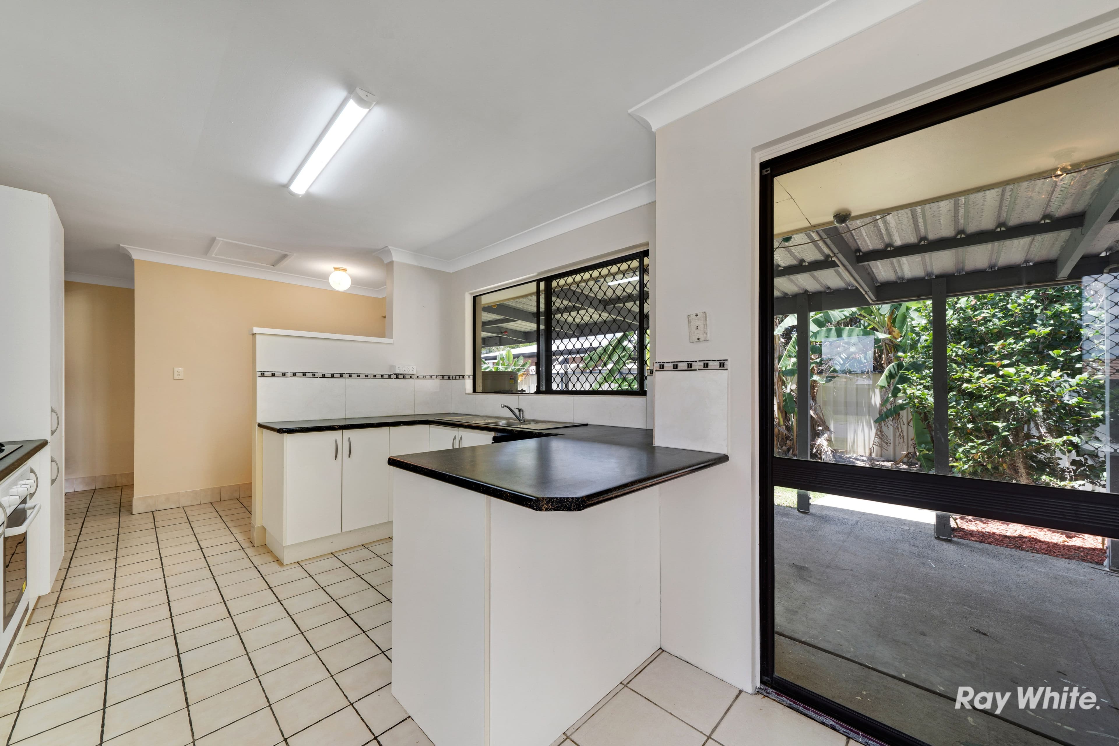 13 Devine Street, Marsden QLD 4132, Marsden - Thumbnail 5