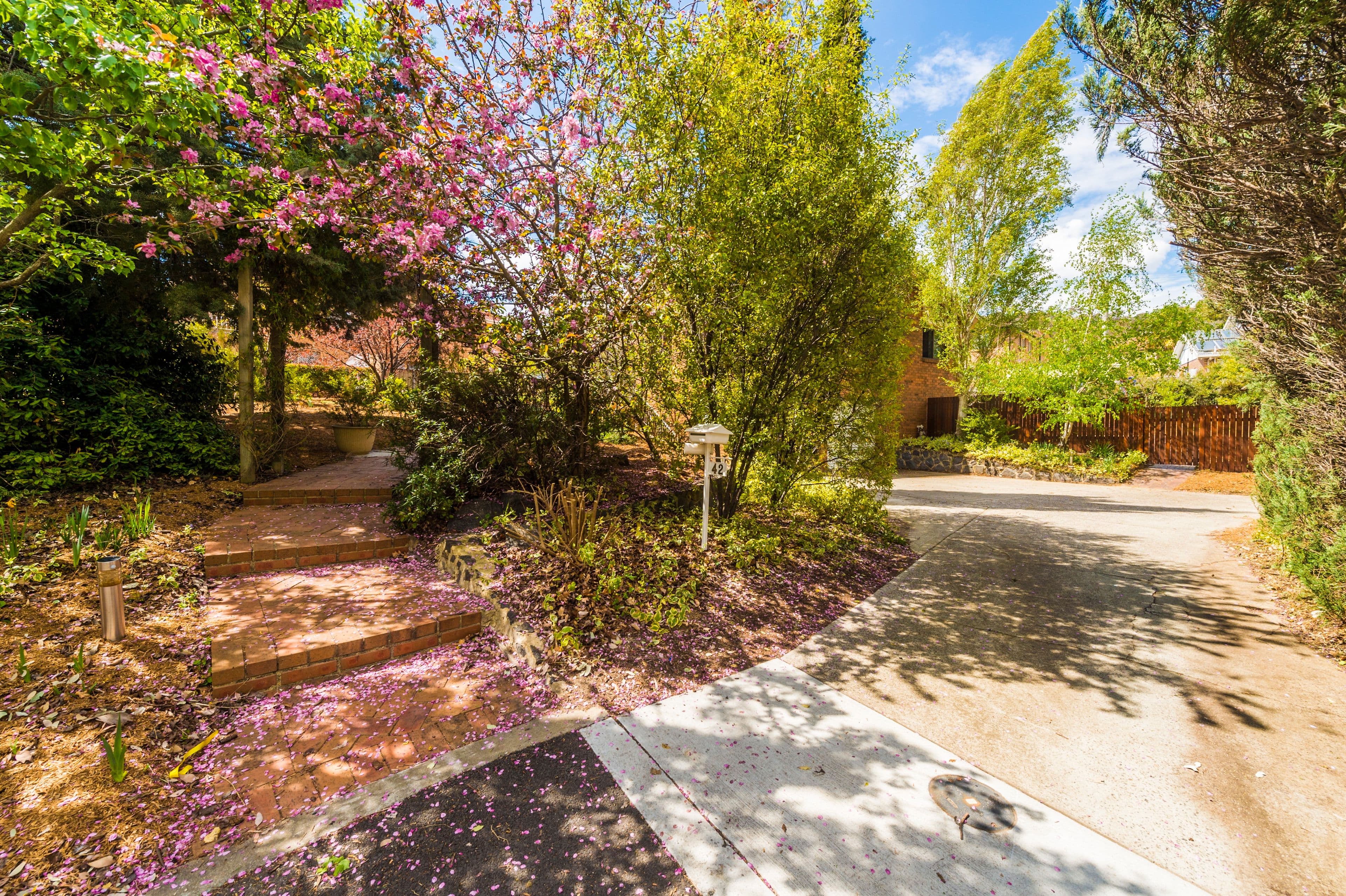 42 Ngunnawal Drive, ISAACS ACT 2607, Isaacs - Thumbnail 2