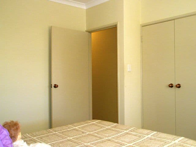 24 Honeysuckle Boulevard, WOORREE WA 6530, Woorree - Thumbnail 8