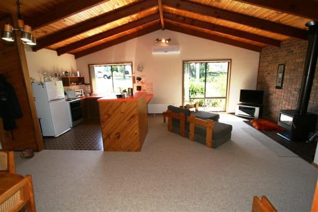 36 Rose Avenue, COWES VIC 3922, Cowes - Thumbnail 2