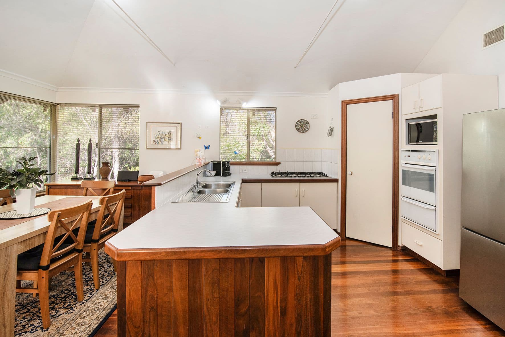 9 Acorn Place, Dunsborough WA 6281, Dunsborough - Thumbnail 4