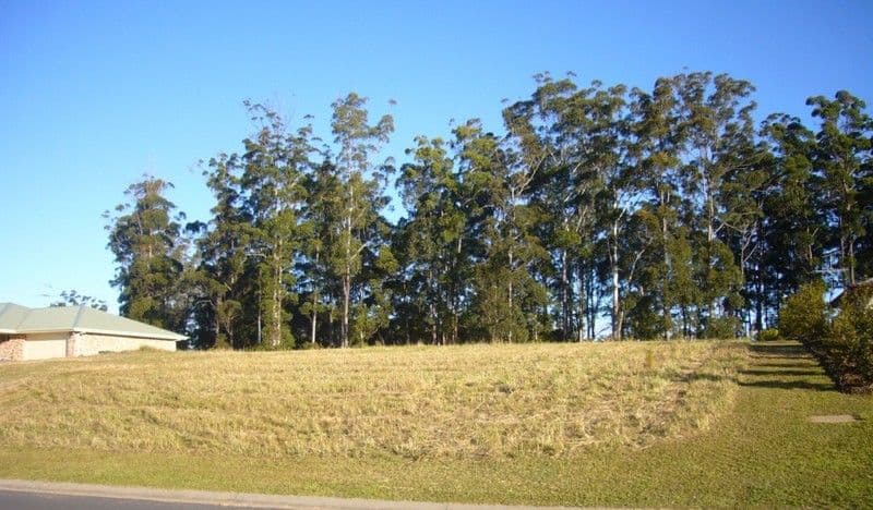 211 Florence Wilmont Drive, NAMBUCCA HEADS NSW 2448, Nambucca Heads - Thumbnail 2