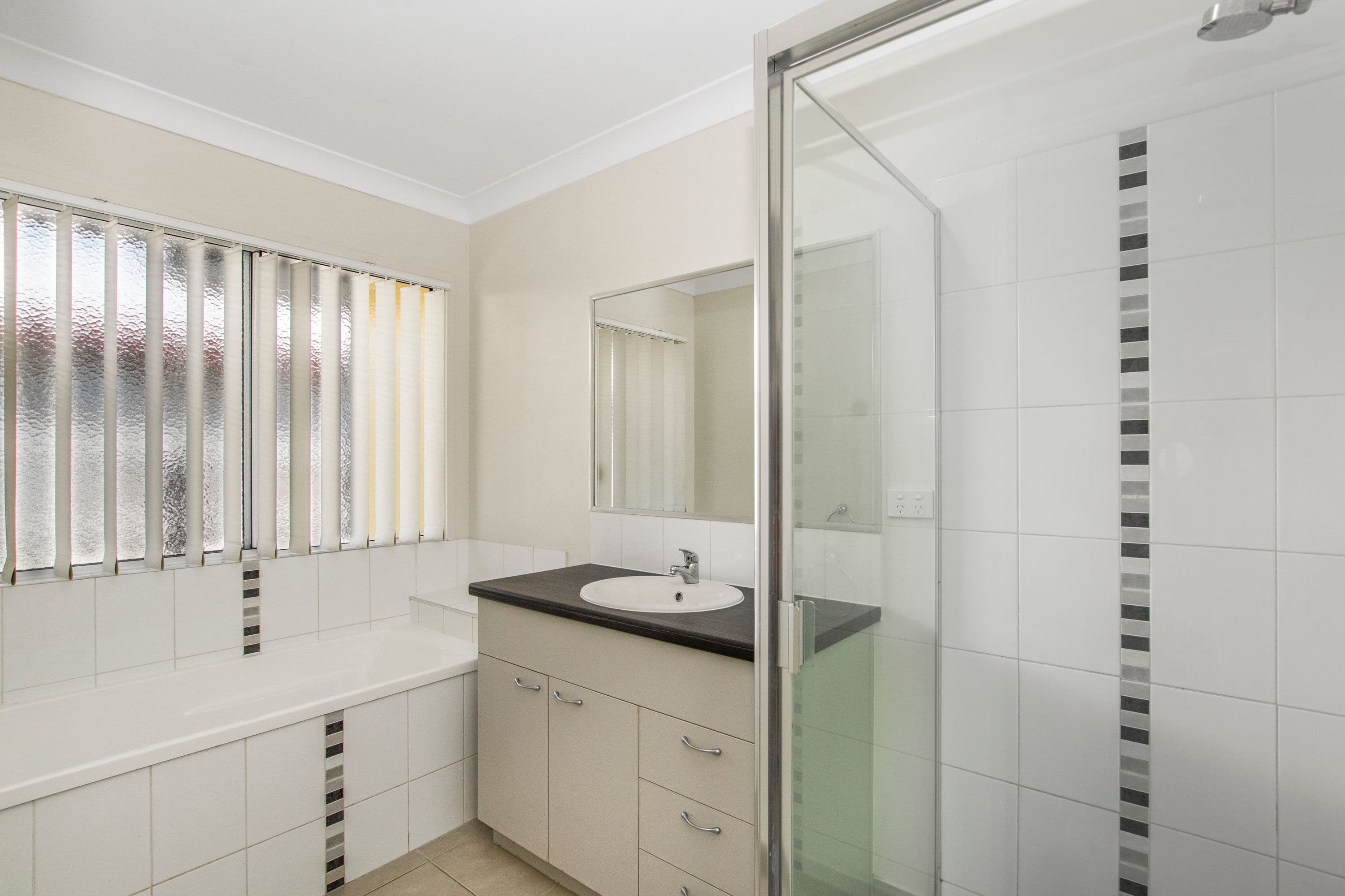17 Kirrama Court, Bushland Beach QLD 4818, Bushland Beach - Thumbnail 7