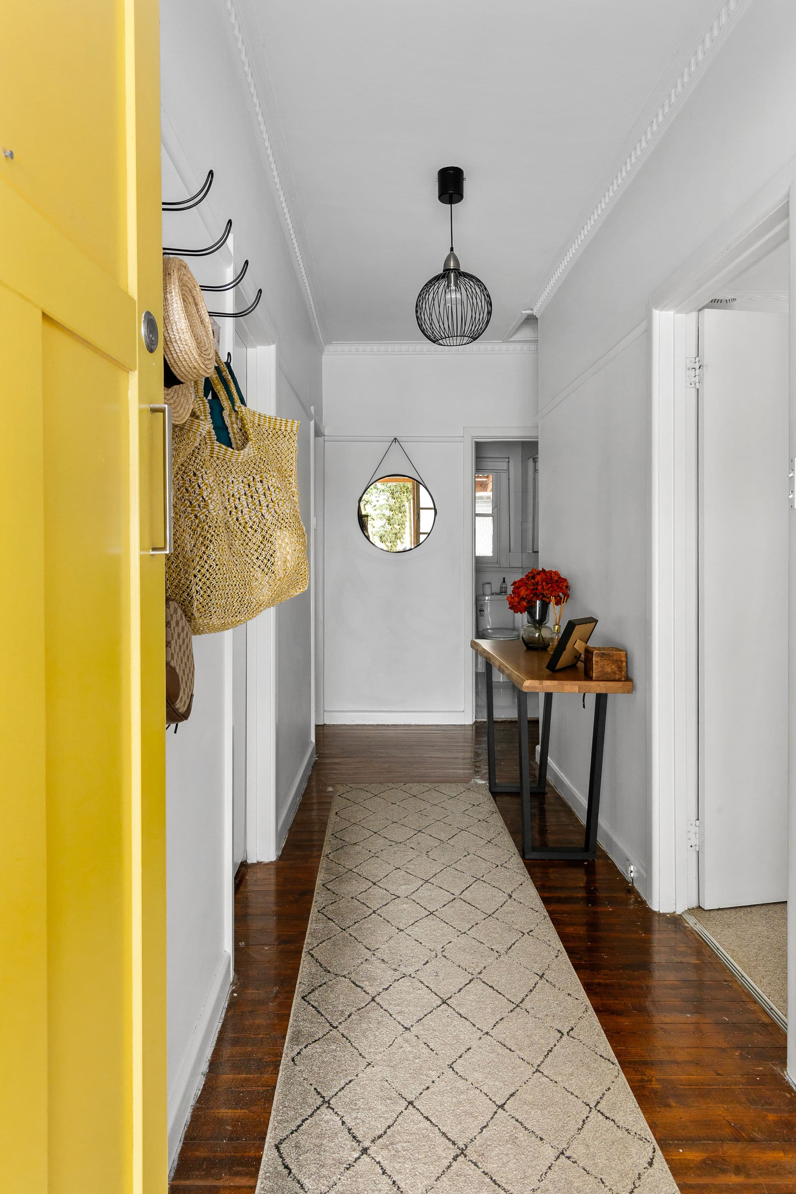 18 Viola Avenue, Brooklyn VIC 3012, Brooklyn - Thumbnail 2