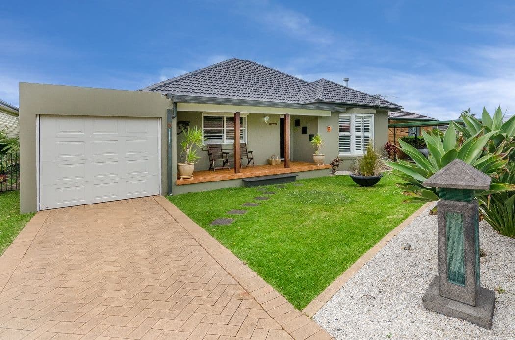 13 Royal Crescent, WOONONA NSW 2517, Woonona - Thumbnail 2