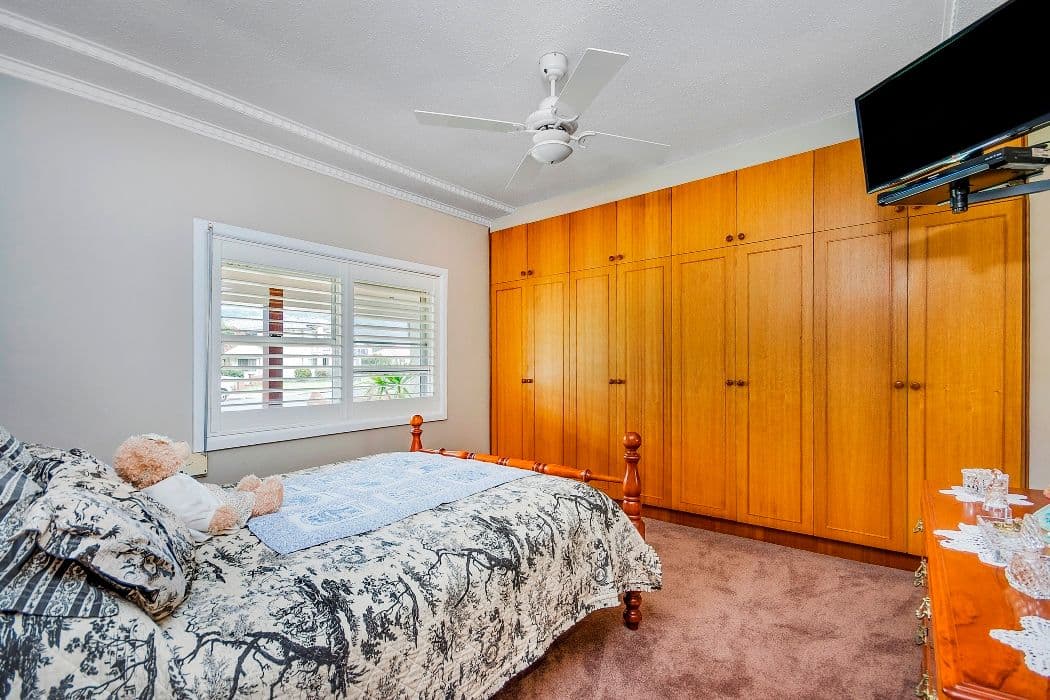 13 Royal Crescent, WOONONA NSW 2517, Woonona - Thumbnail 6