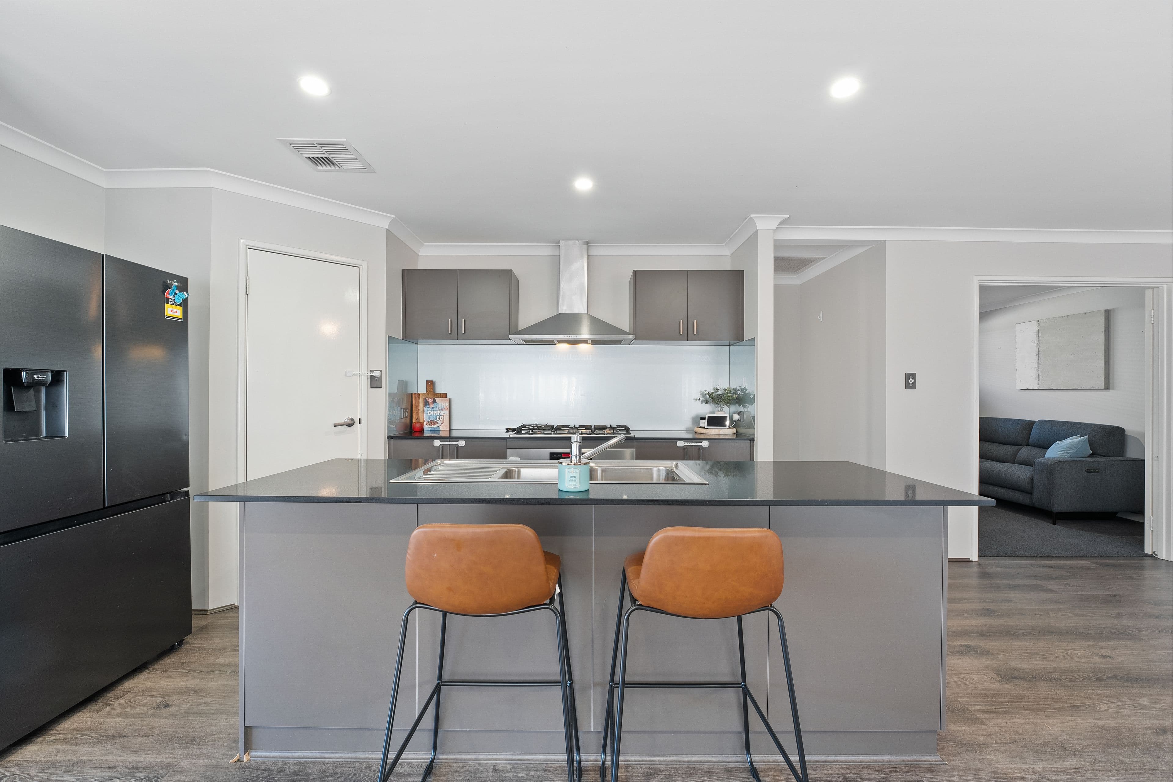 6 Kurrimine Street, Baldivis WA 6171, Baldivis - Thumbnail 8