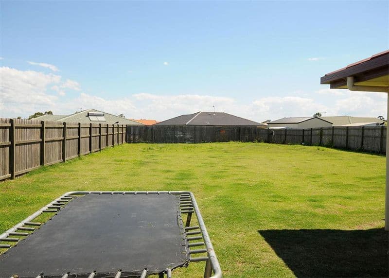 52  Endeavour Way, ELI WATERS QLD 4655, Eli Waters - Thumbnail 3