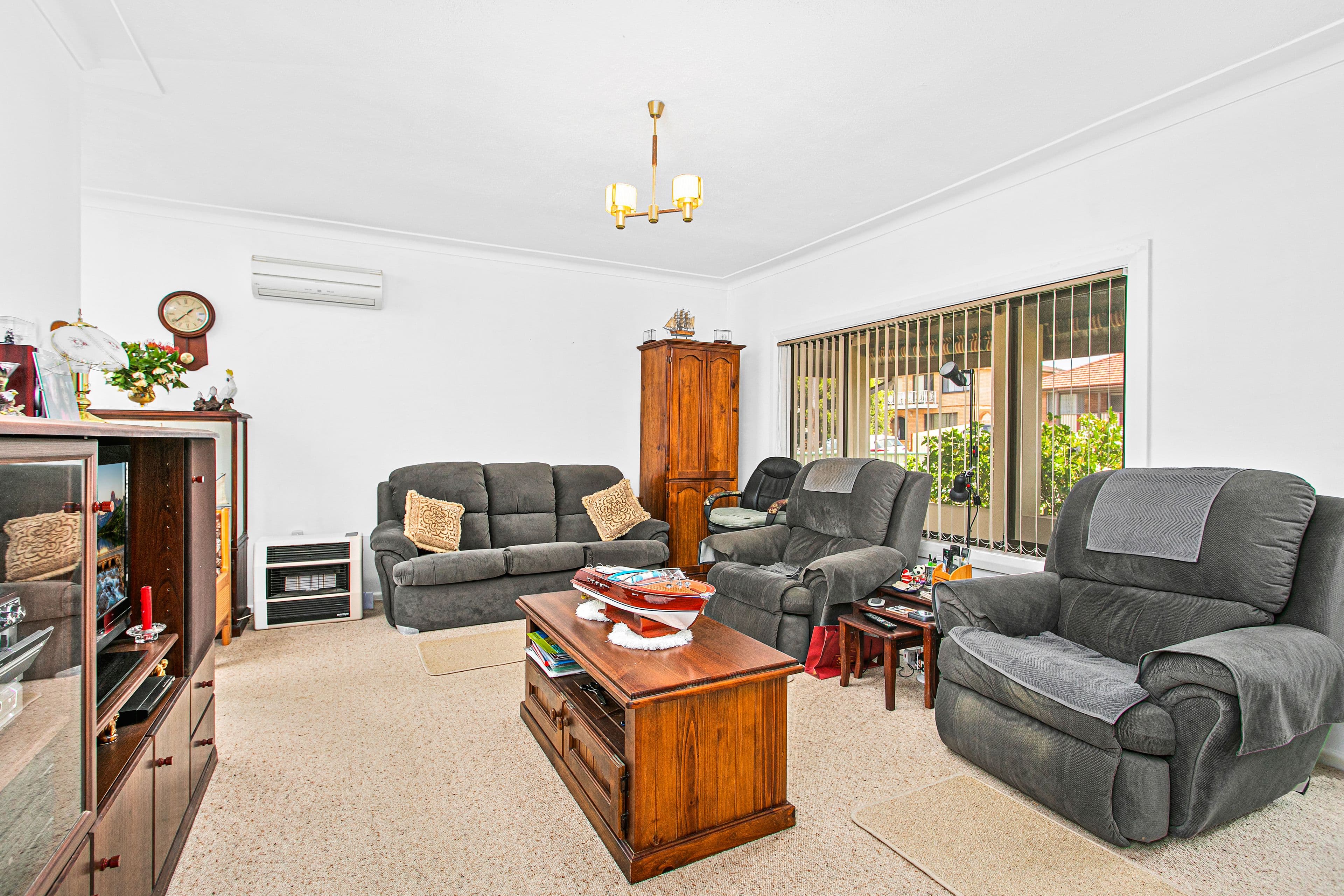 39 Jason Avenue, Barrack Heights - Thumbnail 3