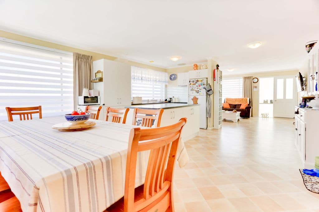 8 El Greco Court, Newnham TAS 7248, Newnham - Thumbnail 6