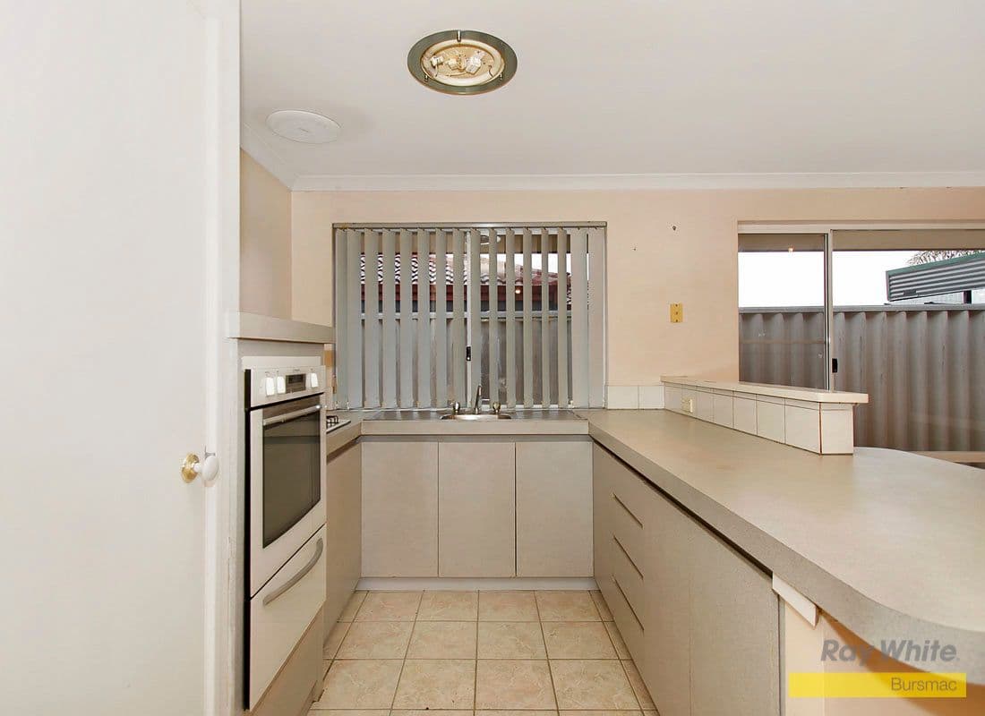 14 Wessells Elbow, BALLAJURA WA 6066, Ballajura - Thumbnail 2
