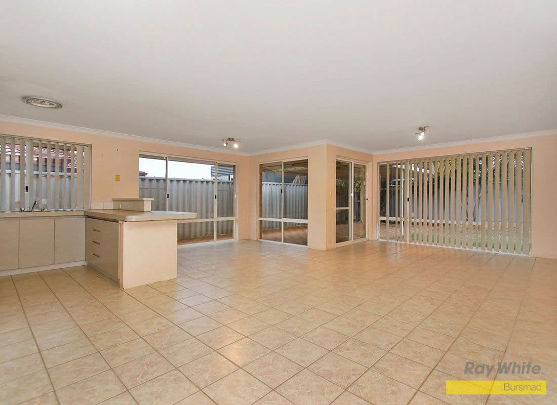 14 Wessells Elbow, BALLAJURA WA 6066, Ballajura - Thumbnail 3