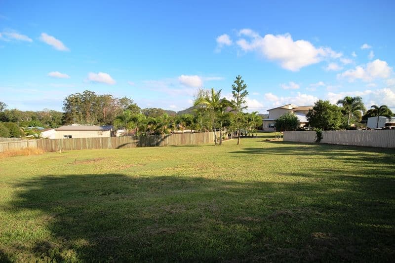 14 Gordon Place, GLASS HOUSE MOUNTAINS QLD 4518, Glass House Mountains - Thumbnail 4