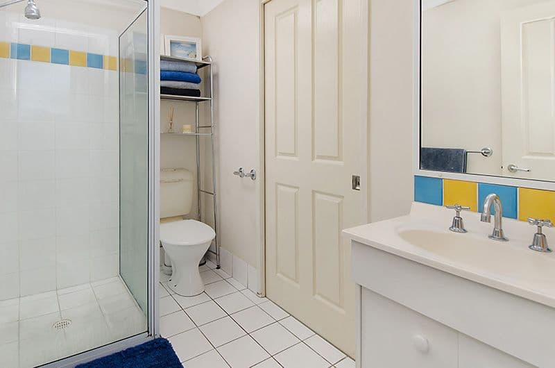 2 Clarence Road, KEDRON QLD 4031, Kedron - Thumbnail 5